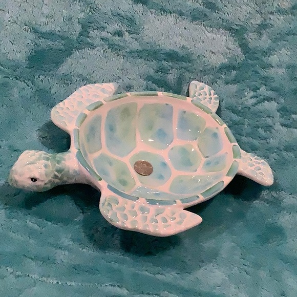 Ceramic SeaTurtle Serve Bowl or Jewelry Dish NWT Coastal Collection 10”X7.5X2.5 - Picture 7 of 14